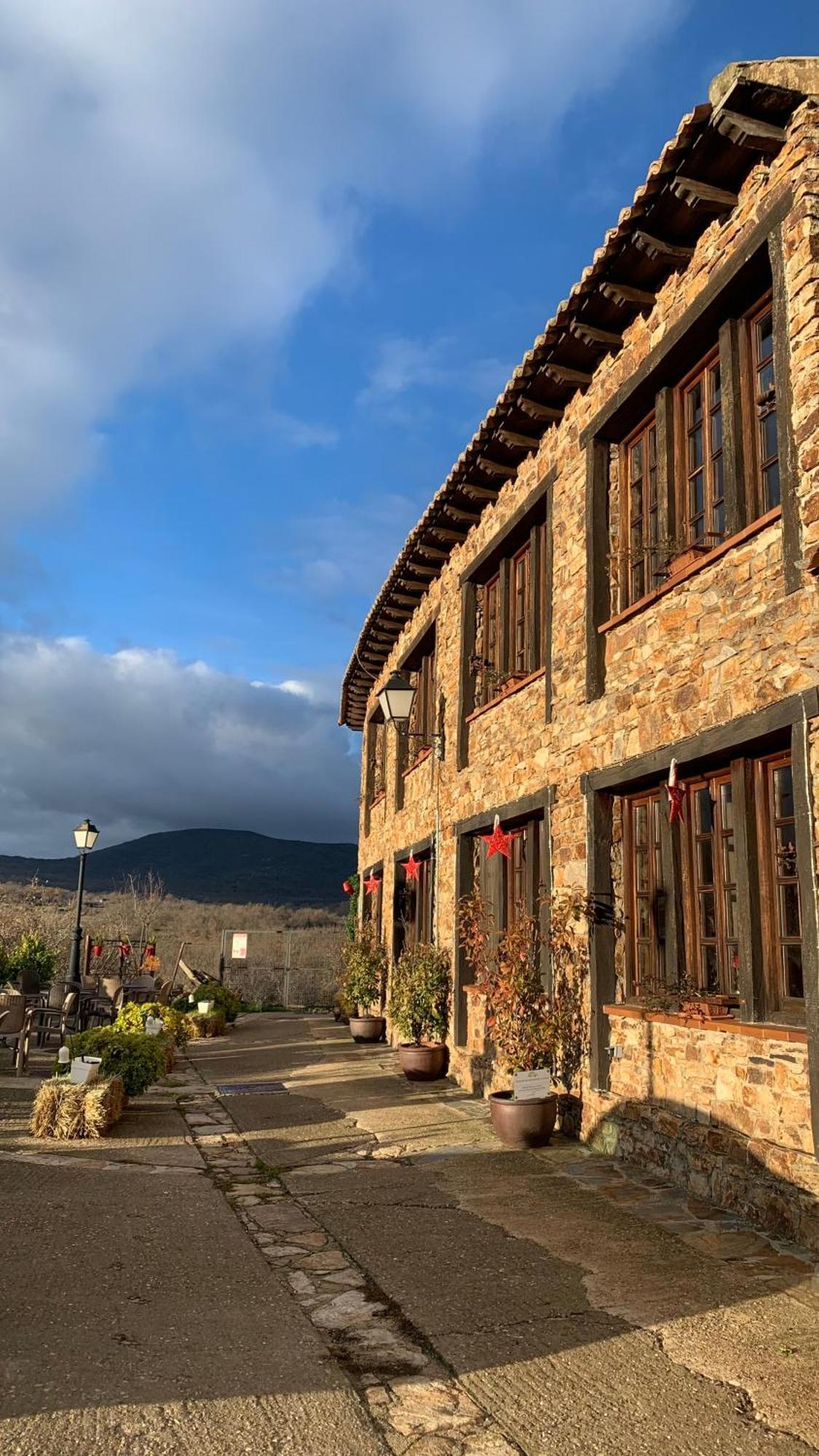 Al Viento, Alojamiento & Turismo Rural Pradena Del Rincon エクステリア 写真